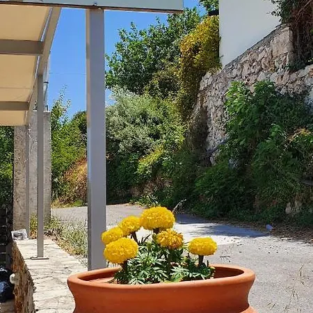 Sheila With Private Pool * Ρούμελη