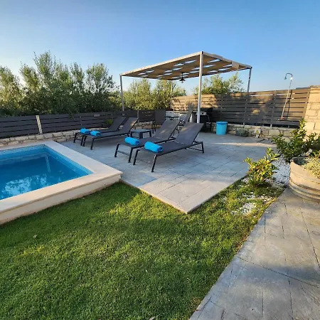 Sheila With Private Pool * Ρούμελη