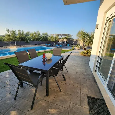 Sheila With Private Pool * Ρούμελη